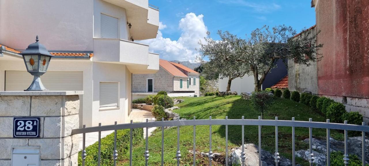 Apartmán Gojini Dvori Split Exteriér fotografie
